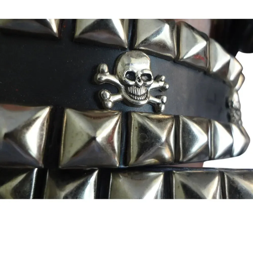 Vintage 90s Y2K Black Leather HOT TOPIC Belt Skull Pyramid Studded Mens 38 Goth